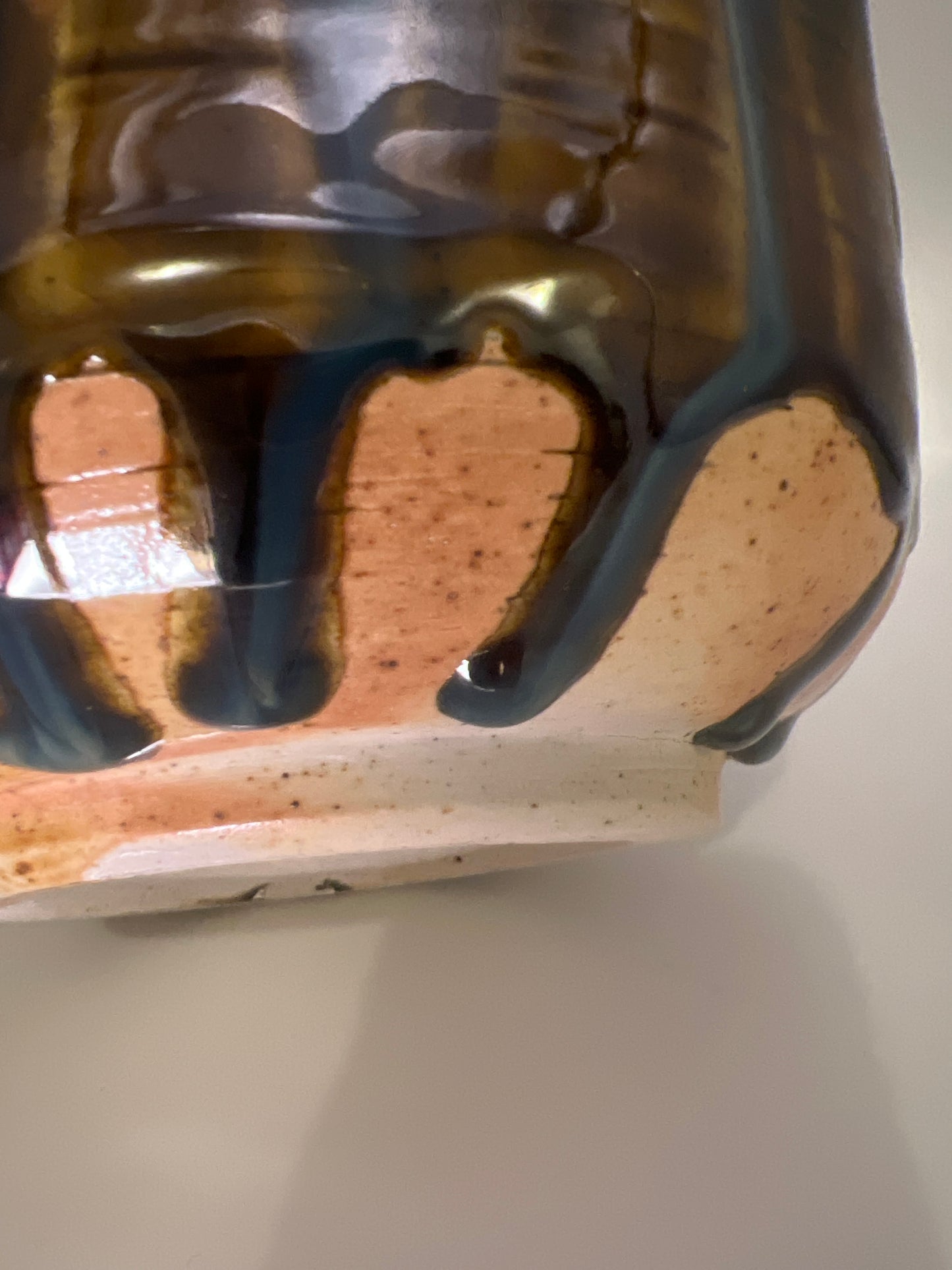 Fluted Drippy Bowl